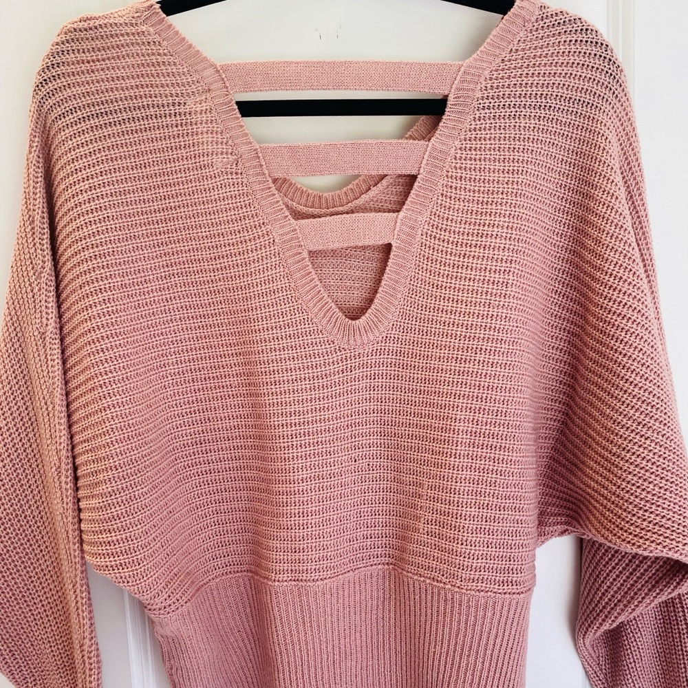 Coral sweater, low back
